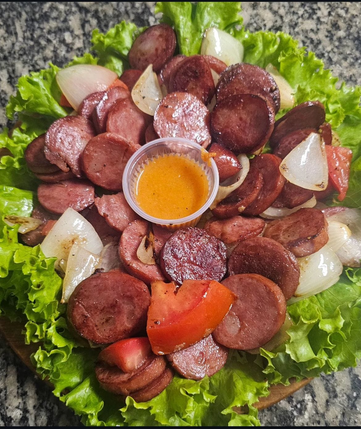 Calabresa Acebolada